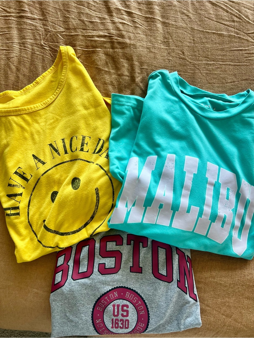 Women’s Bundle of Oversized T-shirts